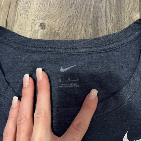 Toronto blue jays tee size Med - Picture 2 of 2